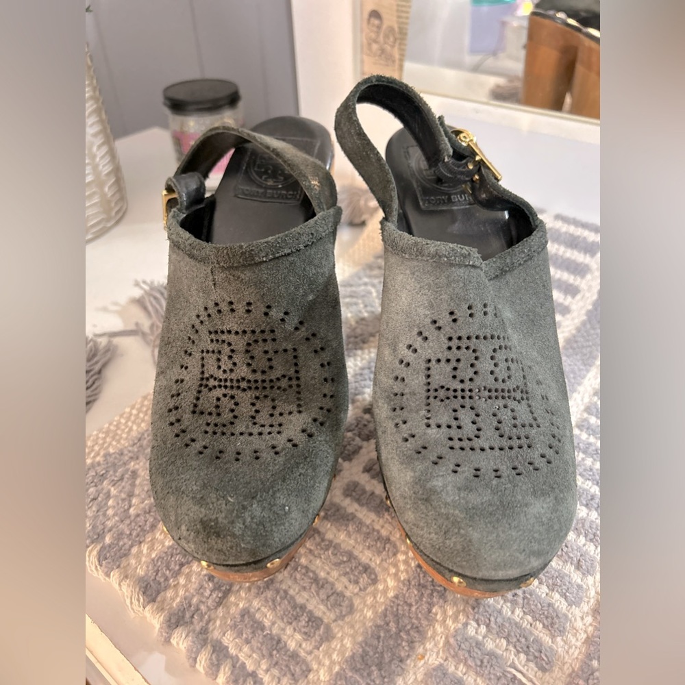 Tory Burch clogs size 7M